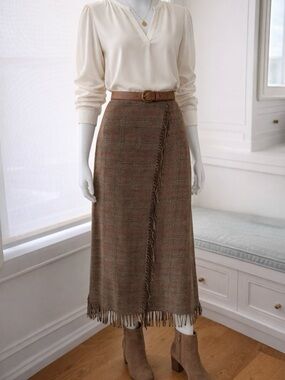 Beautiful Bianca Nygard Plaid Fringe Skirt.  Boho Western.  Size 10